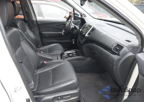 2017 Honda Pilot Elite из США, поврежденный, VIN 5FNYF6H08HB050036